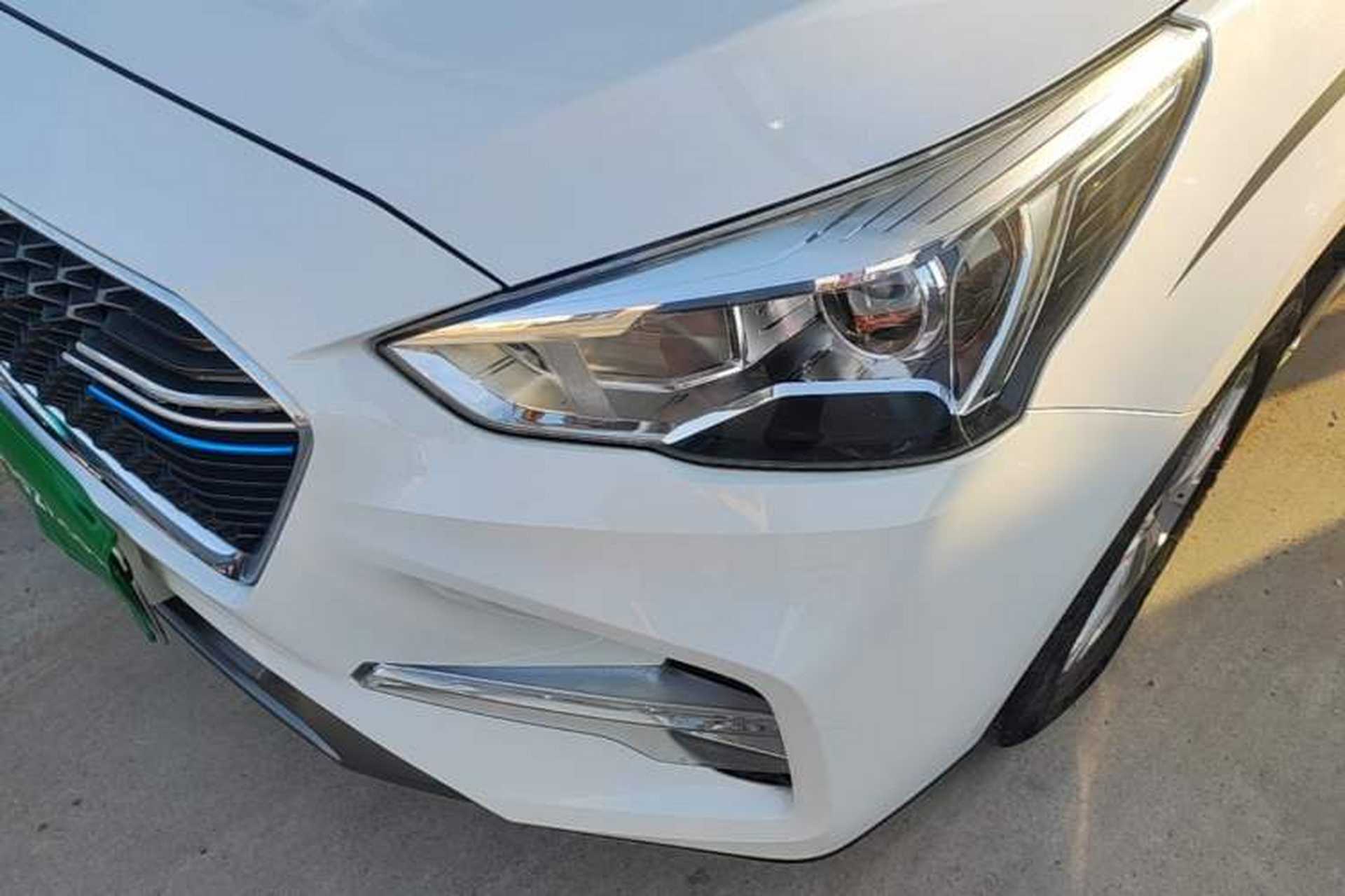 Used Haval M6 2017 1.5T Manual Two-Wheel Drive Urban Version Left Front Headlight
