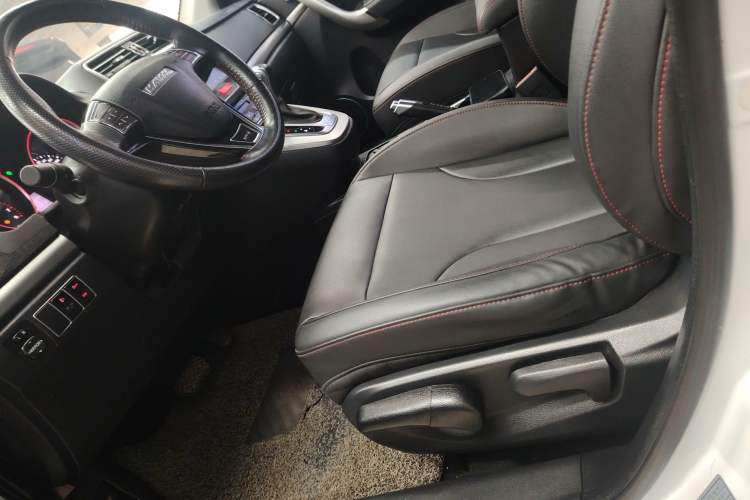 Used Haval M6 2017 1.5T Automatic Two-Wheel Drive Elite Model Left Front Seat