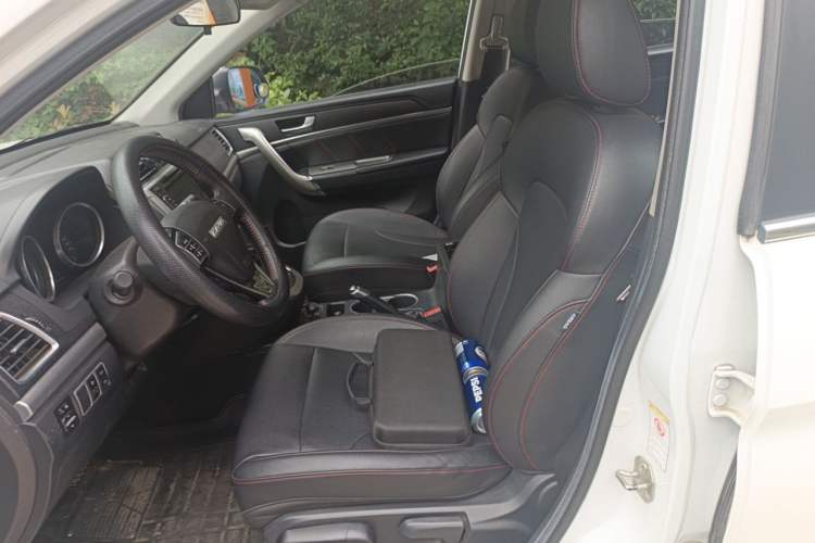 Used Haval M6 2017 1.5T Automatic Two-Wheel Drive Elite Model Left Front Seat