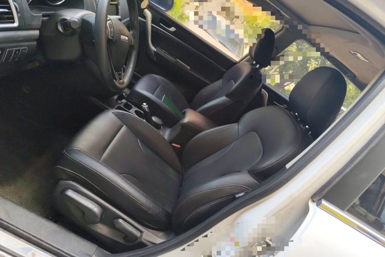 Used Haval M6 2017 1.5T Automatic Two-Wheel Drive Elite Model Left Front Seat