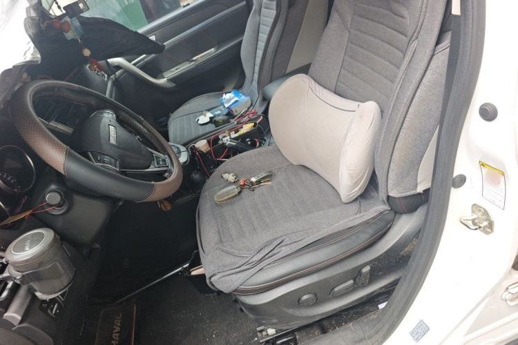 Used Haval M6 2017 1.5T Automatic Two-Wheel Drive Prestige Model Left Front Seat