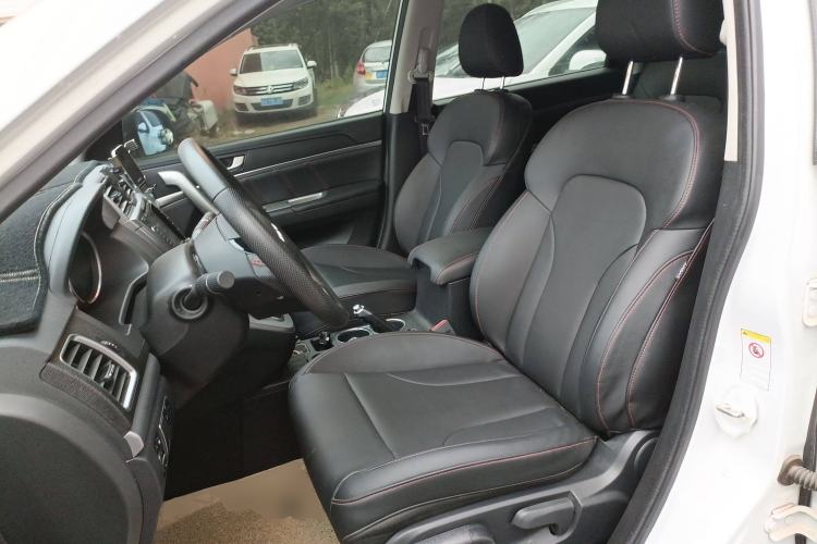 Used Haval M6 2017 1.5T Manual Two-Wheel Drive Elite Model Left Front Seat