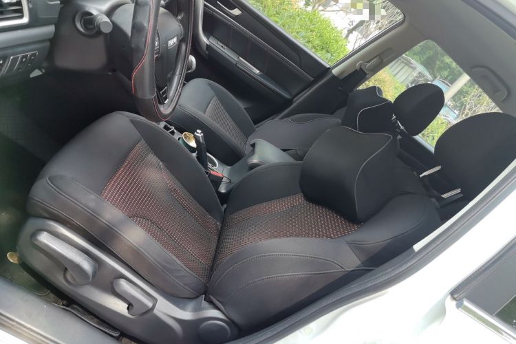 Used Haval M6 2017 1.5T Manual Two-Wheel Drive Urban Version Left Front Seat