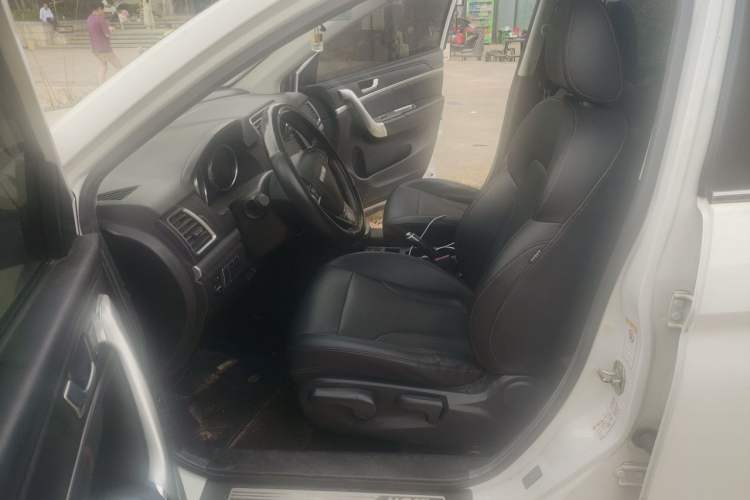 Used Haval M6 2017 1.5T Automatic Two-Wheel Drive Elite Model Left Front Seat