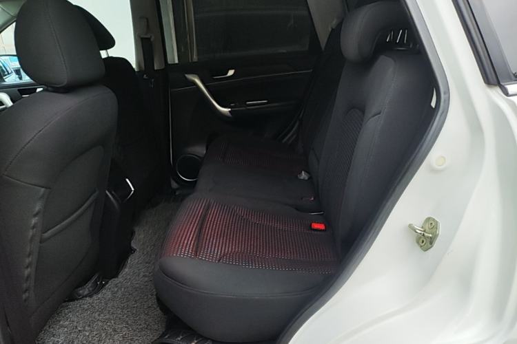 Used Haval M6 2017 1.5T Automatic Two-Wheel Drive Urban Model Left Rear Seat