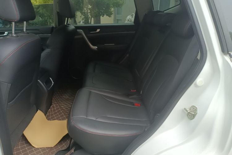 Used Haval M6 2017 1.5T Automatic Two-Wheel Drive Elite Model Left Rear Seat
