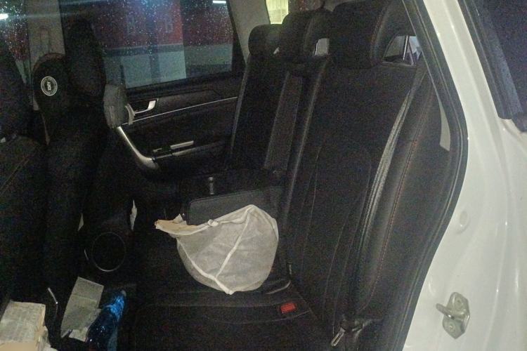 Used Haval M6 2017 1.5T Automatic Two-Wheel Drive Elite Model Left Rear Seat