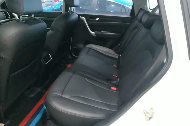 Used Haval M6 2017 1.5T Automatic Two-Wheel Drive Elite Model Left Rear Seat