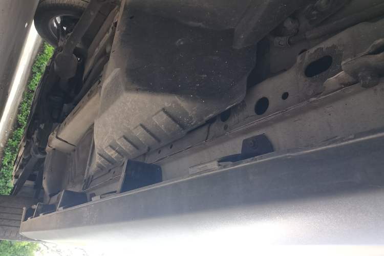 Used Haval M6 2017 1.5T Automatic Two-Wheel Drive Elite Model Left Side Sill