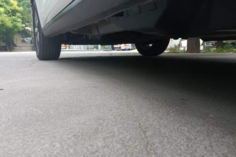 Used Haval M6 2017 1.5T Automatic Two-Wheel Drive Elite Model Left Side Sill