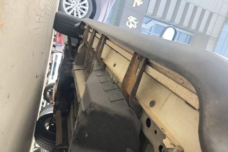 Used Haval M6 2017 1.5T Automatic Two-Wheel Drive Prestige Model Left Side Sill