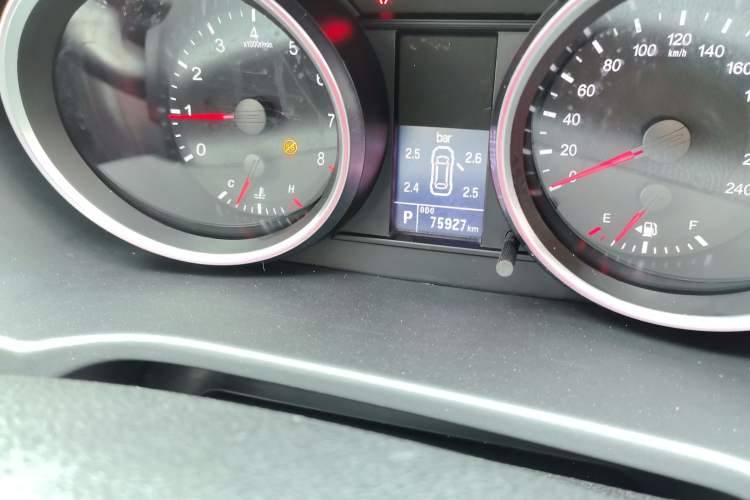 Used Haval M6 2017 1.5T Automatic Two-Wheel Drive Elite Model Odometer Close Up
