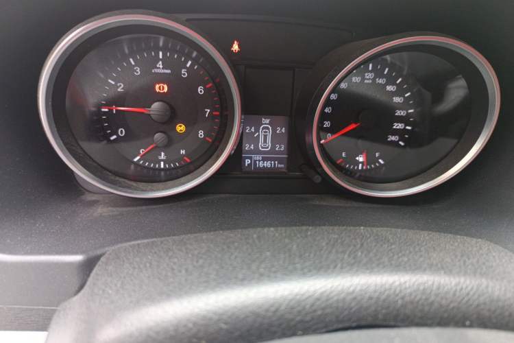 Used Haval M6 2017 1.5T Automatic Two-Wheel Drive Elite Model Odometer Close Up