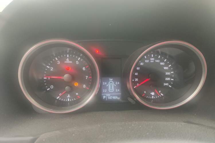 Used Haval M6 2017 1.5T Automatic Two-Wheel Drive Elite Model Odometer Close Up