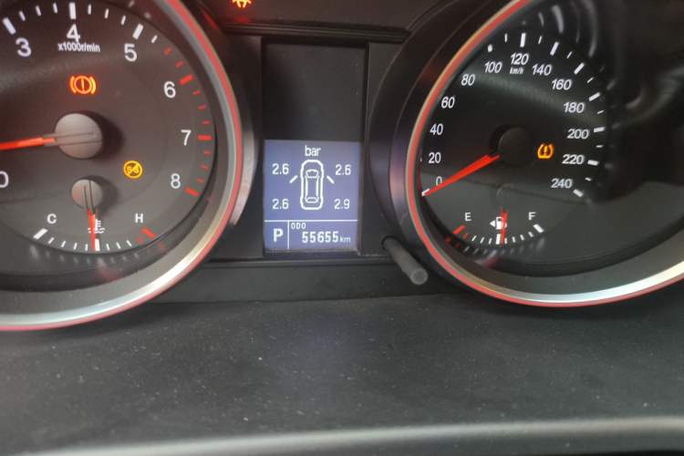 Used Haval M6 2017 1.5T Automatic Two-Wheel Drive Elite Model Odometer Close Up