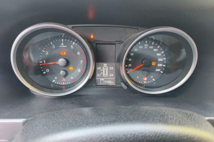 Used Haval M6 2017 1.5T Manual Two-Wheel Drive Elite Model Odometer Close Up