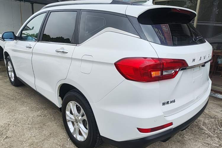Used Haval M6 2017 1.5T Automatic Two-Wheel Drive Urban Model Rear Left 45 Deg