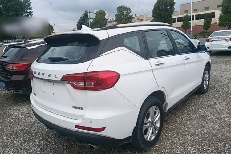Used Haval M6 2017 1.5T Automatic Two-Wheel Drive Prestige Model Rear Right 45 Deg