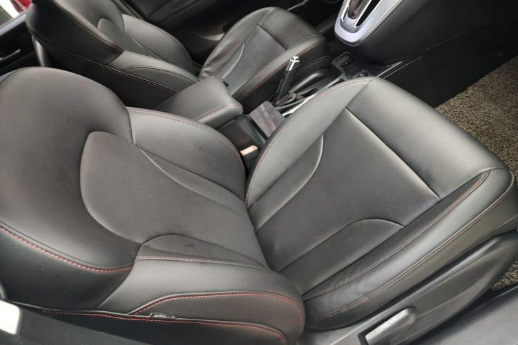 Used Haval M6 2017 1.5T Automatic Two-Wheel Drive Elite Model Right Front Seat