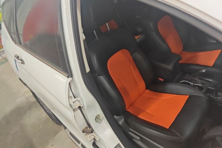 Used Haval M6 2017 1.5T Automatic Two-Wheel Drive Urban Model Right Front Seat