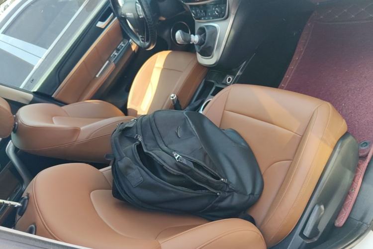 Used Haval M6 2017 1.5T Manual Two-Wheel Drive Elite Model Right Front Seat