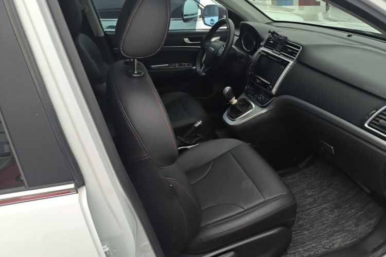 Used Haval M6 2017 1.5T Manual Two-Wheel Drive Elite Model Right Front Seat