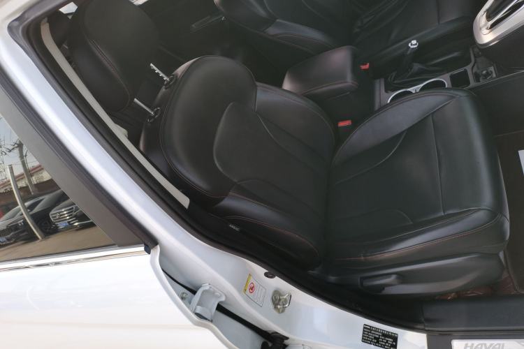 Used Haval M6 2017 1.5T Automatic Two-Wheel Drive Elite Model Right Front Seat