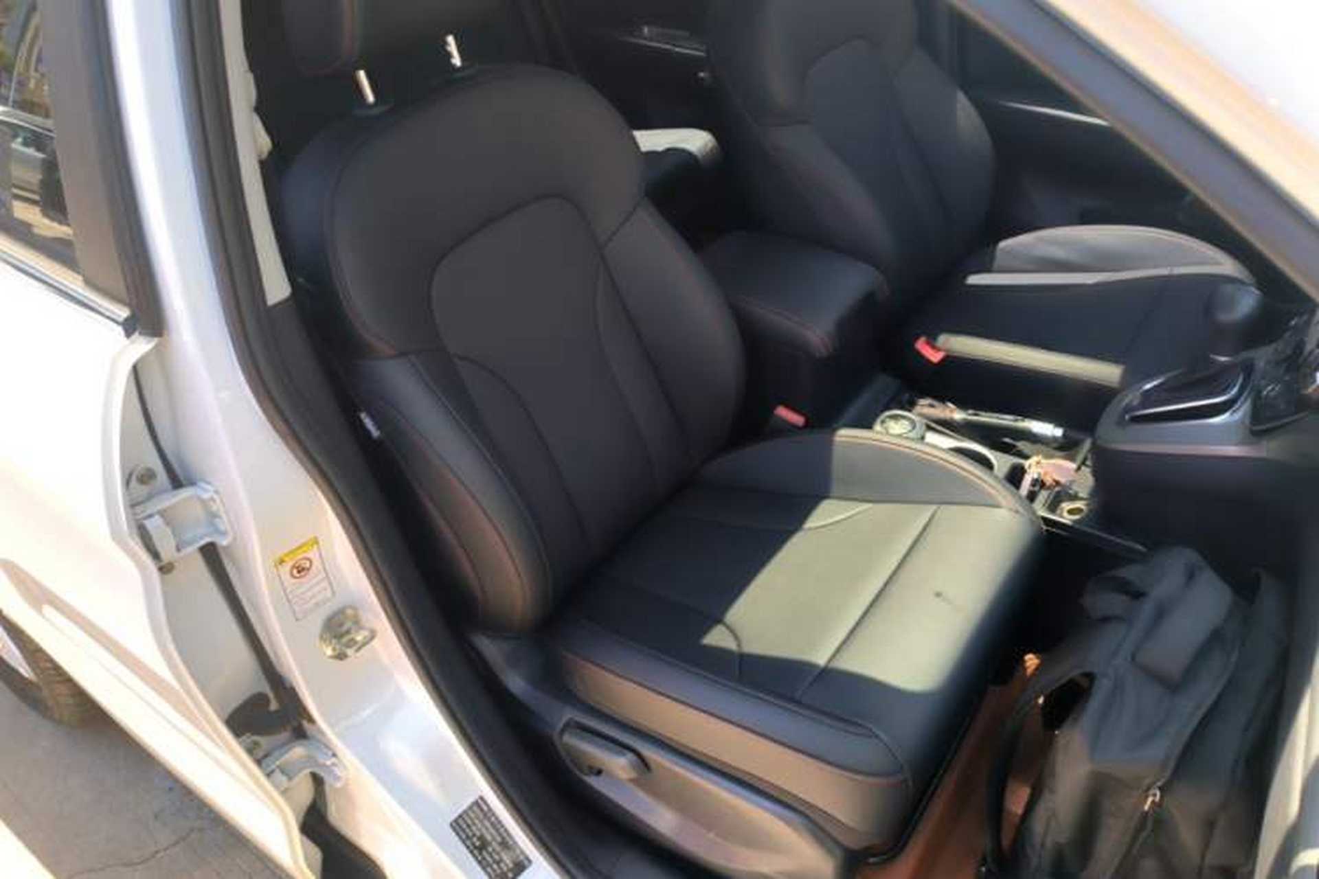 Used Haval M6 2017 1.5T Automatic Two-Wheel Drive Elite Model Right Front Seat
