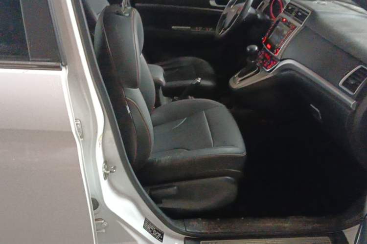 Used Haval M6 2017 1.5T Automatic Two-Wheel Drive Elite Model Right Front Seat
