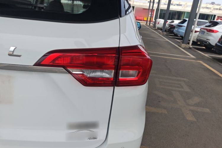 Used Haval M6 2017 1.5T Automatic Two-Wheel Drive Elite Model Right Rear Taillight