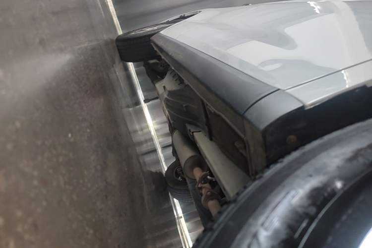 Used Haval M6 2017 1.5T Manual Two-Wheel Drive Urban Version Right Side Sill