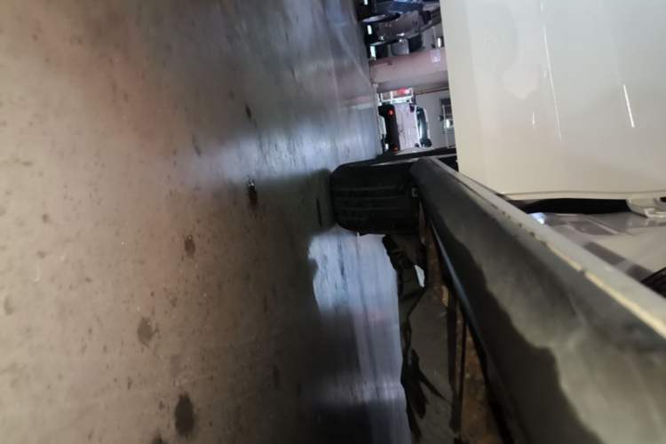 Used Haval M6 2017 1.5T Automatic Two-Wheel Drive Elite Model Right Side Sill