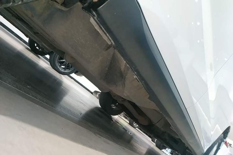 Used Haval M6 2017 1.5T Automatic Two-Wheel Drive Elite Model Right Side Sill