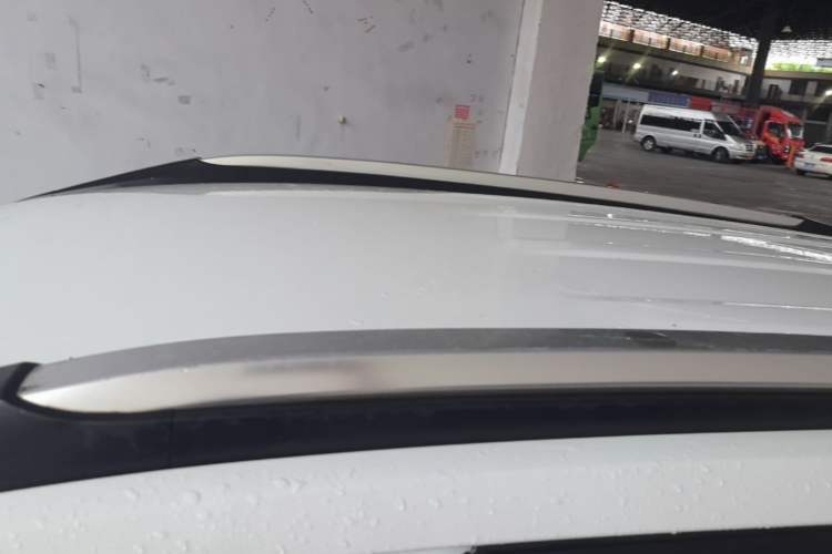 Used Haval M6 2017 1.5T Automatic Two-Wheel Drive Urban Model Roof