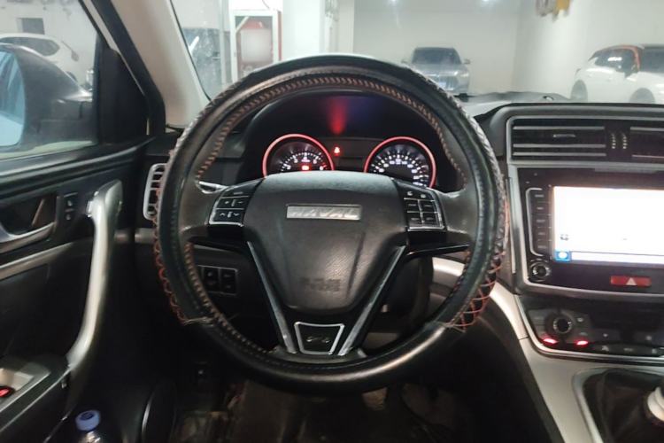 Used Haval M6 2017 1.5T Manual Two-Wheel Drive Elite Model Steering Wheel