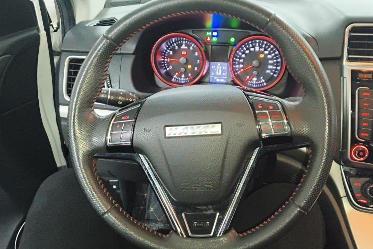 Used Haval M6 2017 1.5T Manual Two-Wheel Drive Elite Model Steering Wheel