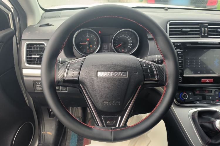 Used Haval M6 2017 1.5T Manual Two-Wheel Drive Urban Version Steering Wheel