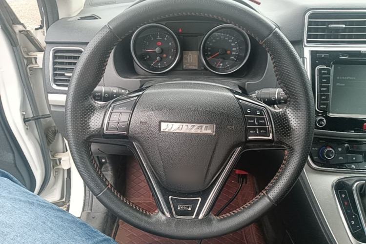 Used Haval M6 2017 1.5T Automatic Two-Wheel Drive Prestige Model Steering Wheel