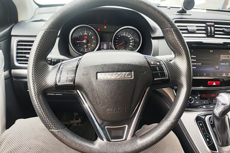 Used Haval M6 2017 1.5T Automatic Two-Wheel Drive Urban Model Steering Wheel