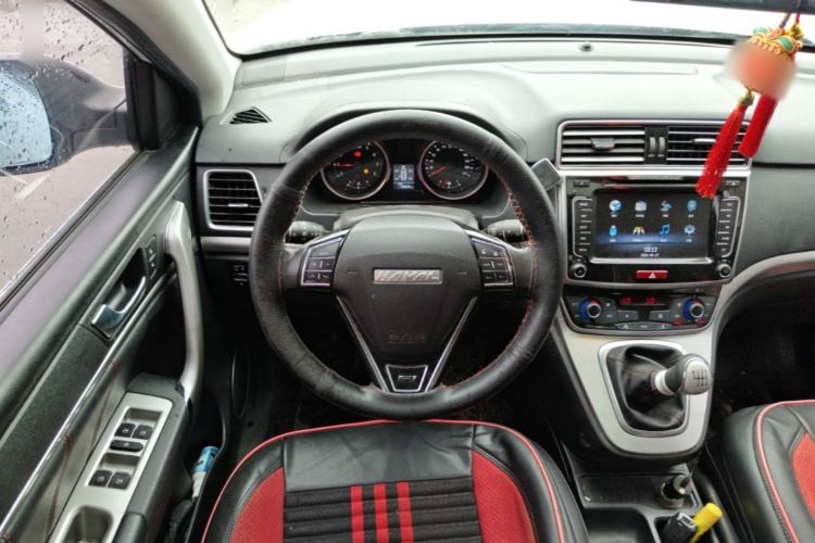 Used Haval M6 2017 1.5T Manual Two-Wheel Drive Elite Model Steering Wheel