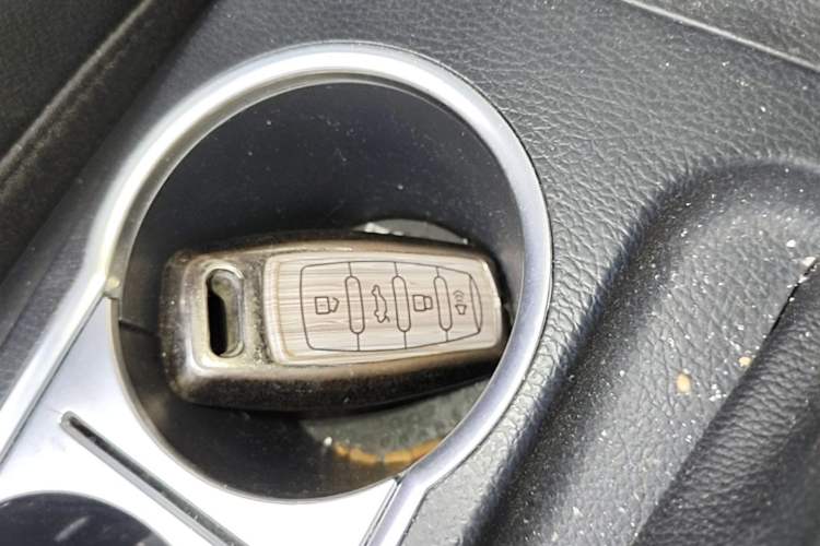 Used Haval M6 2017 1.5T Manual Two-Wheel Drive Elite Model Vehicle Key