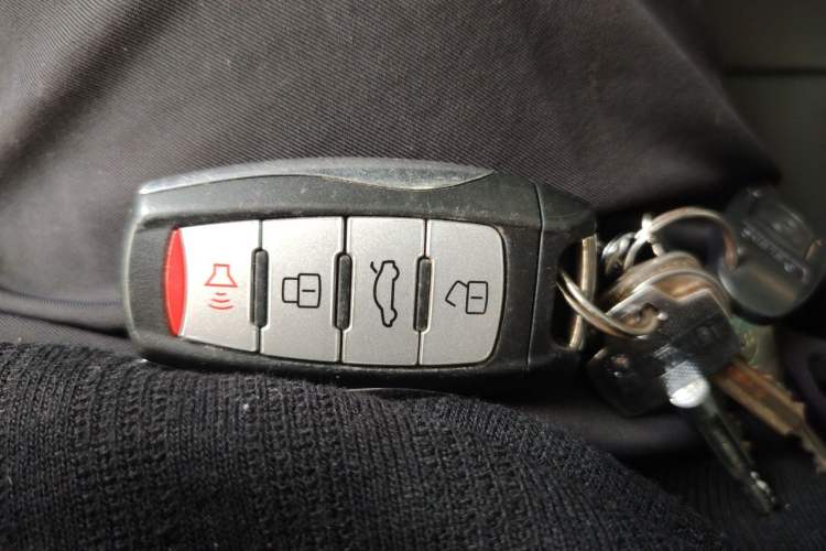 Used Haval M6 2017 1.5T Automatic Two-Wheel Drive Elite Model Vehicle Key