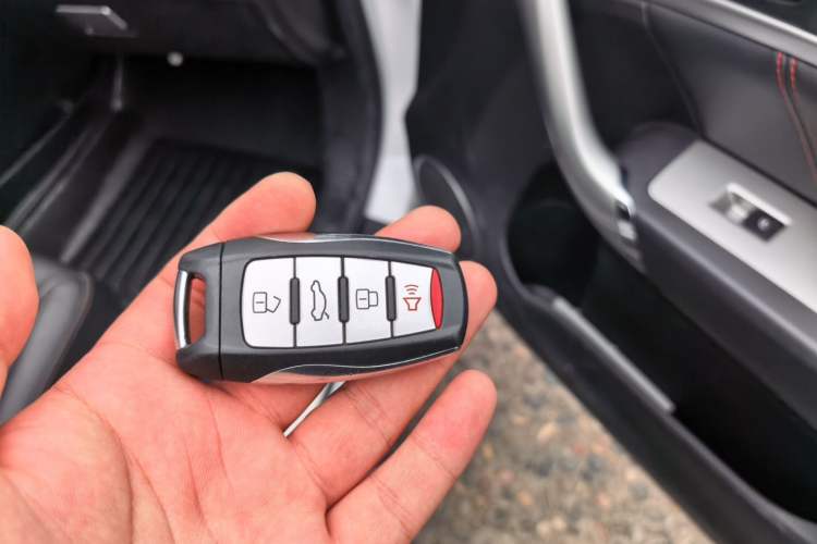Used Haval M6 2017 1.5T Manual Two-Wheel Drive Elite Model Vehicle Key