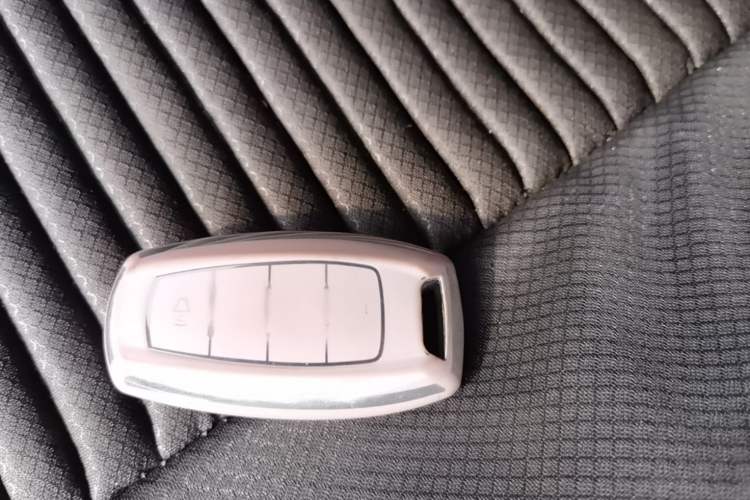 Used Haval M6 2017 1.5T Automatic Two-Wheel Drive Elite Model Vehicle Key