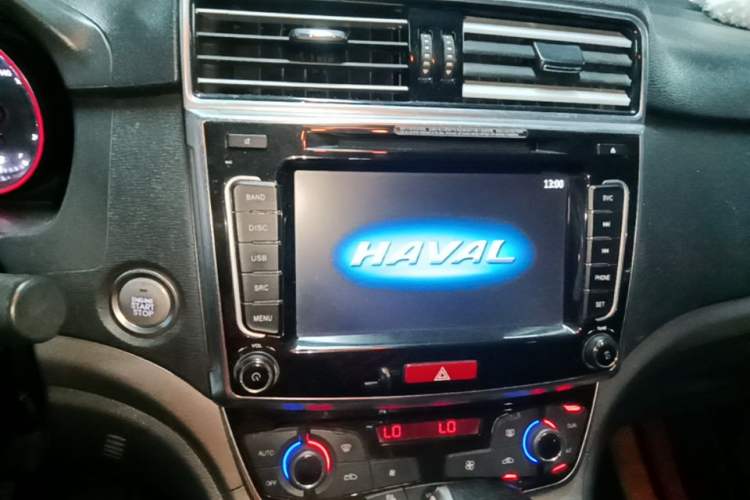 Used Haval M6 2018 1.5T DCT Two-Wheel Drive Elite Model Audio And AC Panel
