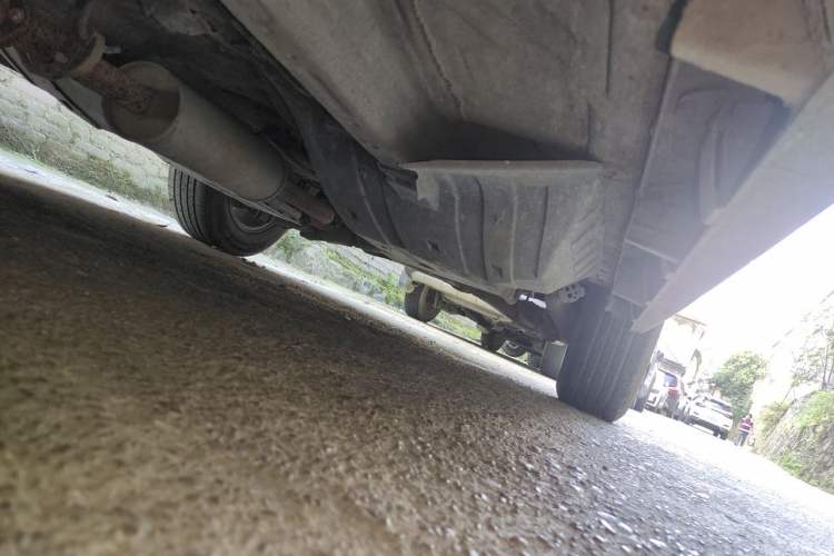 Used Haval M6 2018 1.5T Manual Two-Wheel Drive Elite Model Chassis Front Left