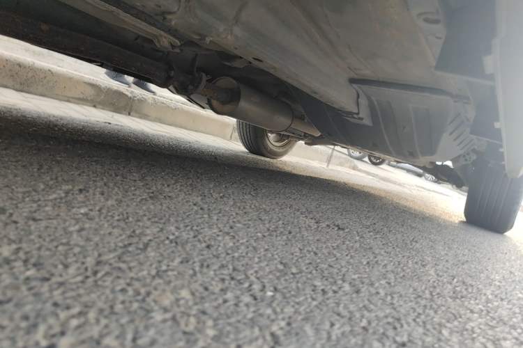 Used Haval M6 2018 1.5T Manual Two-Wheel Drive Elite Model Chassis Front Left