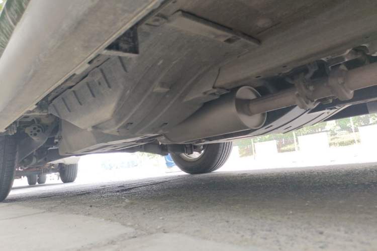 Used Haval M6 2018 Revised Version 1.5T DCT Two-Wheel Drive Elite Edition Chassis Front Right