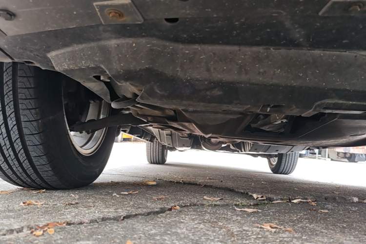 Used Haval M6 2018 Revised Version 1.5T DCT Two-Wheel Drive Elite Edition Chassis Front Right