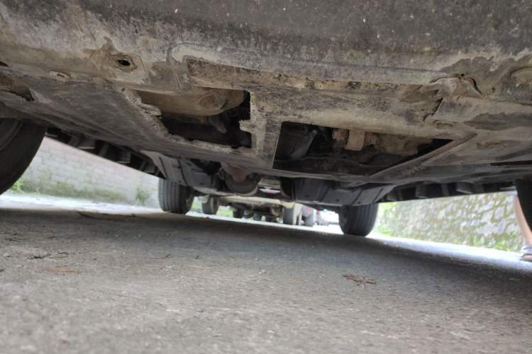 Used Haval M6 2018 1.5T Manual Two-Wheel Drive Elite Model Chassis Front